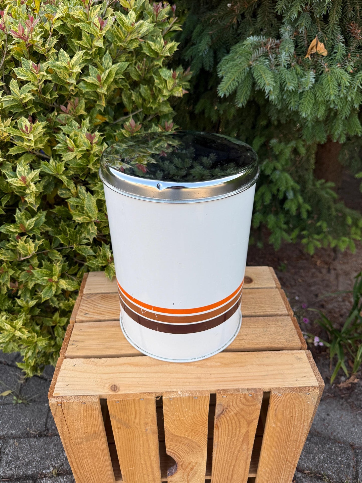 Vintage Brabantia Storage Canister, Large White Tin with Orange and Brown Stripes, Shiny Metal Lid, 1970s Dutch Kitchen Container