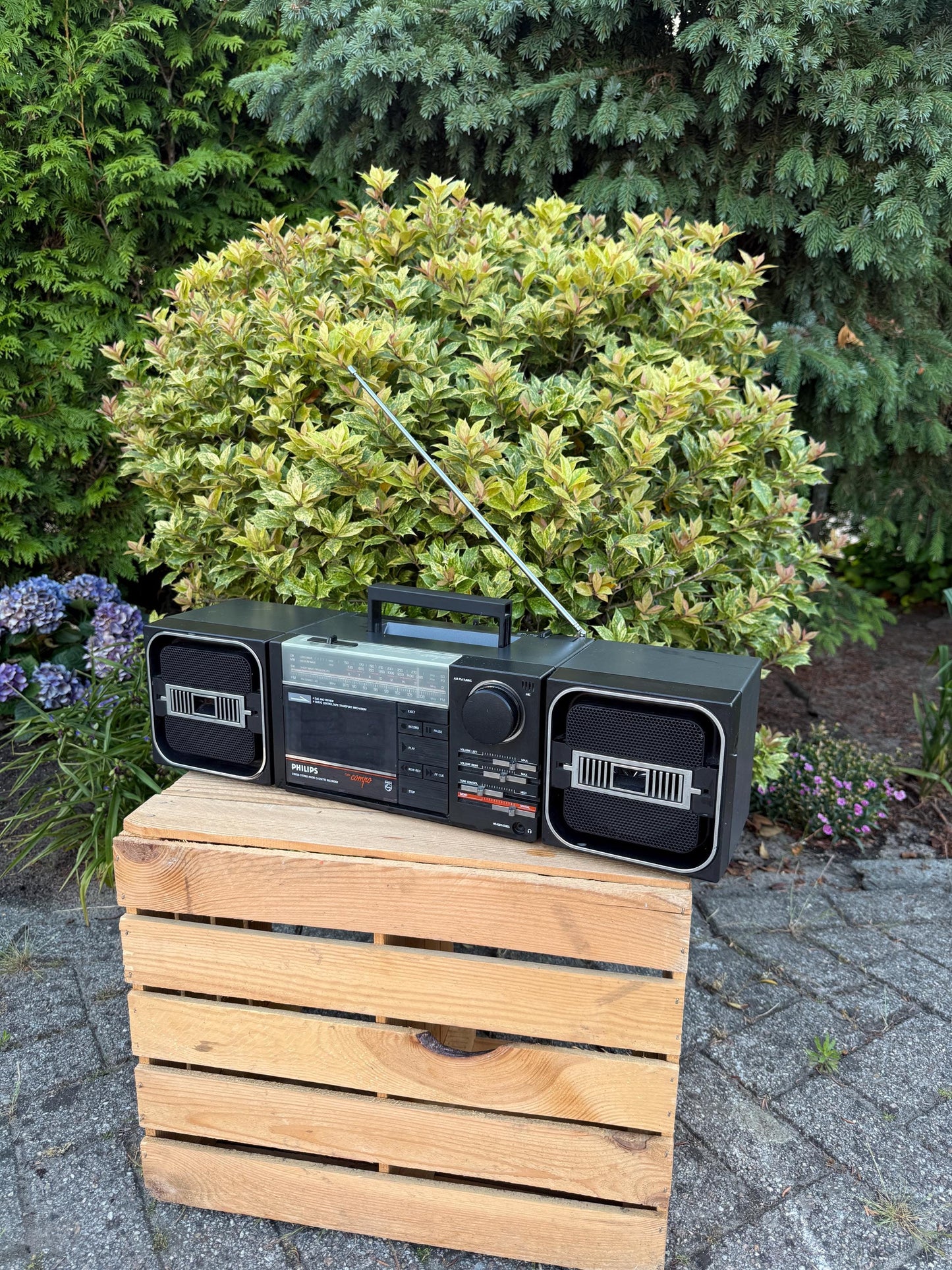 Vintage Philips Cubic Compo Radio, 1985 Austria Made, Black Chrome Design, Detachable Speakers, Cassette Not Working, Retro Audio Unit