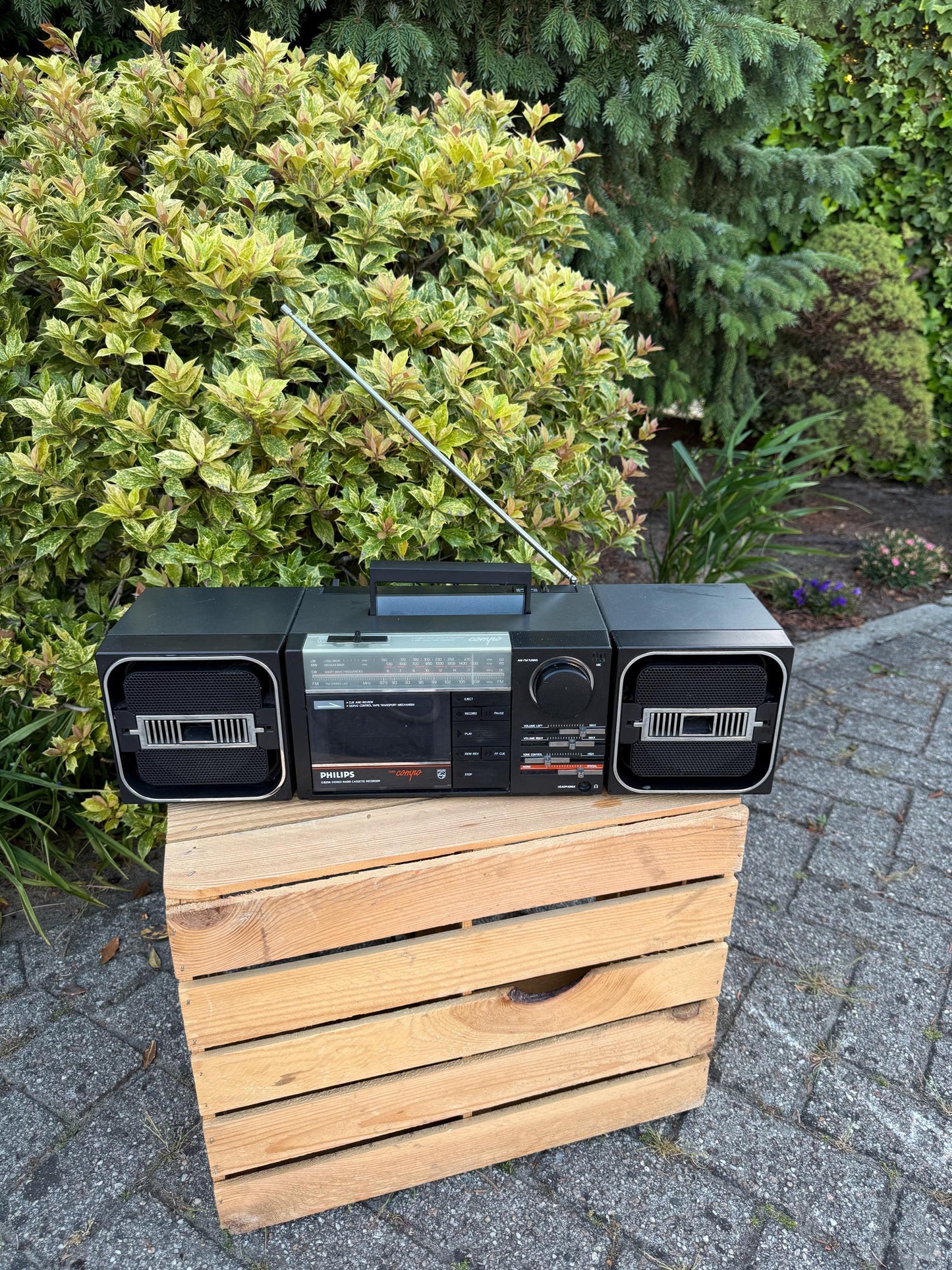 Vintage Philips Cubic Compo Radio, 1985 Austria Made, Black Chrome Design, Detachable Speakers, Cassette Not Working, Retro Audio Unit