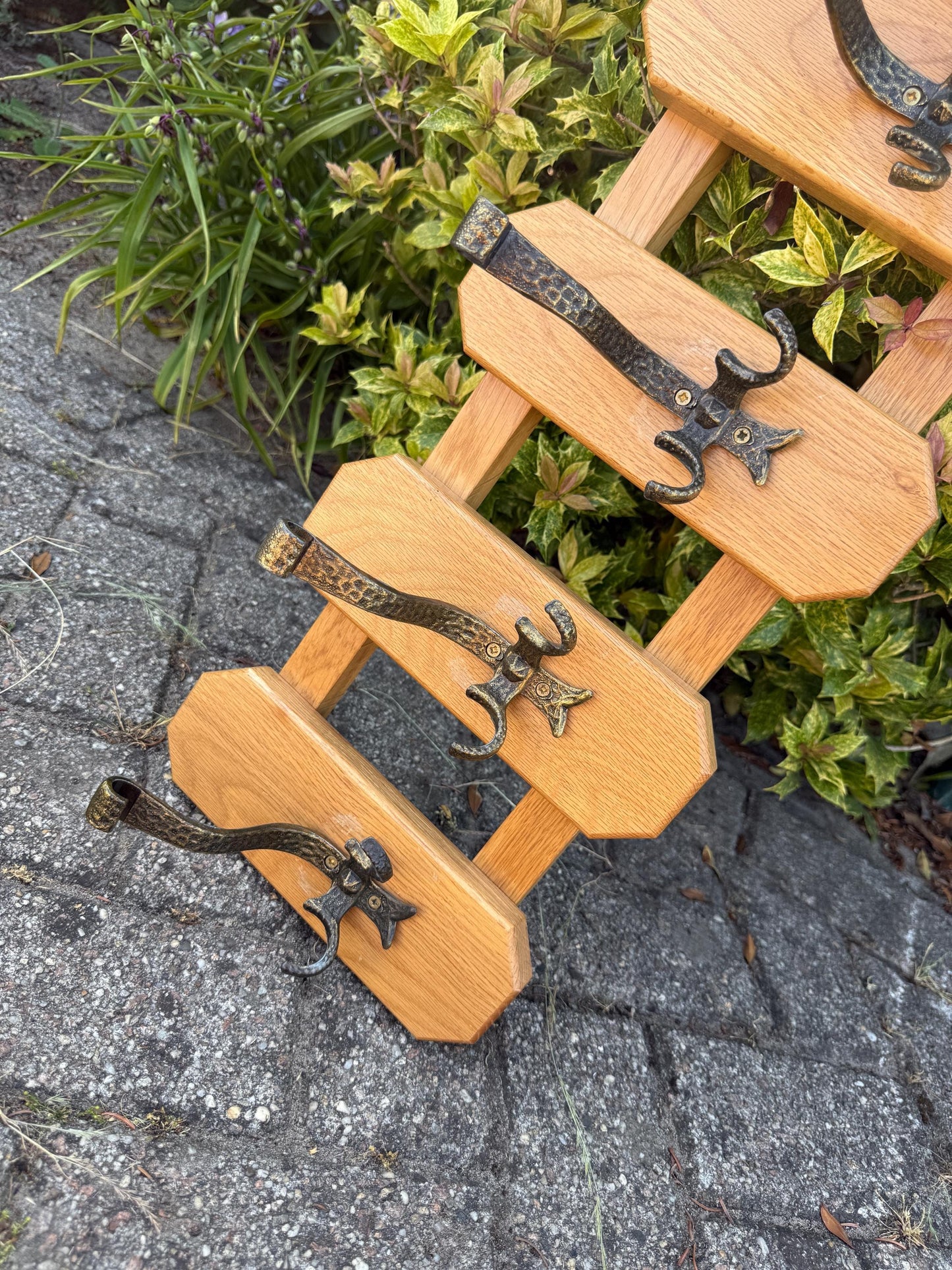 Vintage Oak Wall Coat Rack with 4 Metal Hooks, Rustic Wall-Mount Hanger, Mid-Century Entryway Organizer, Solid Wood Hat Rack