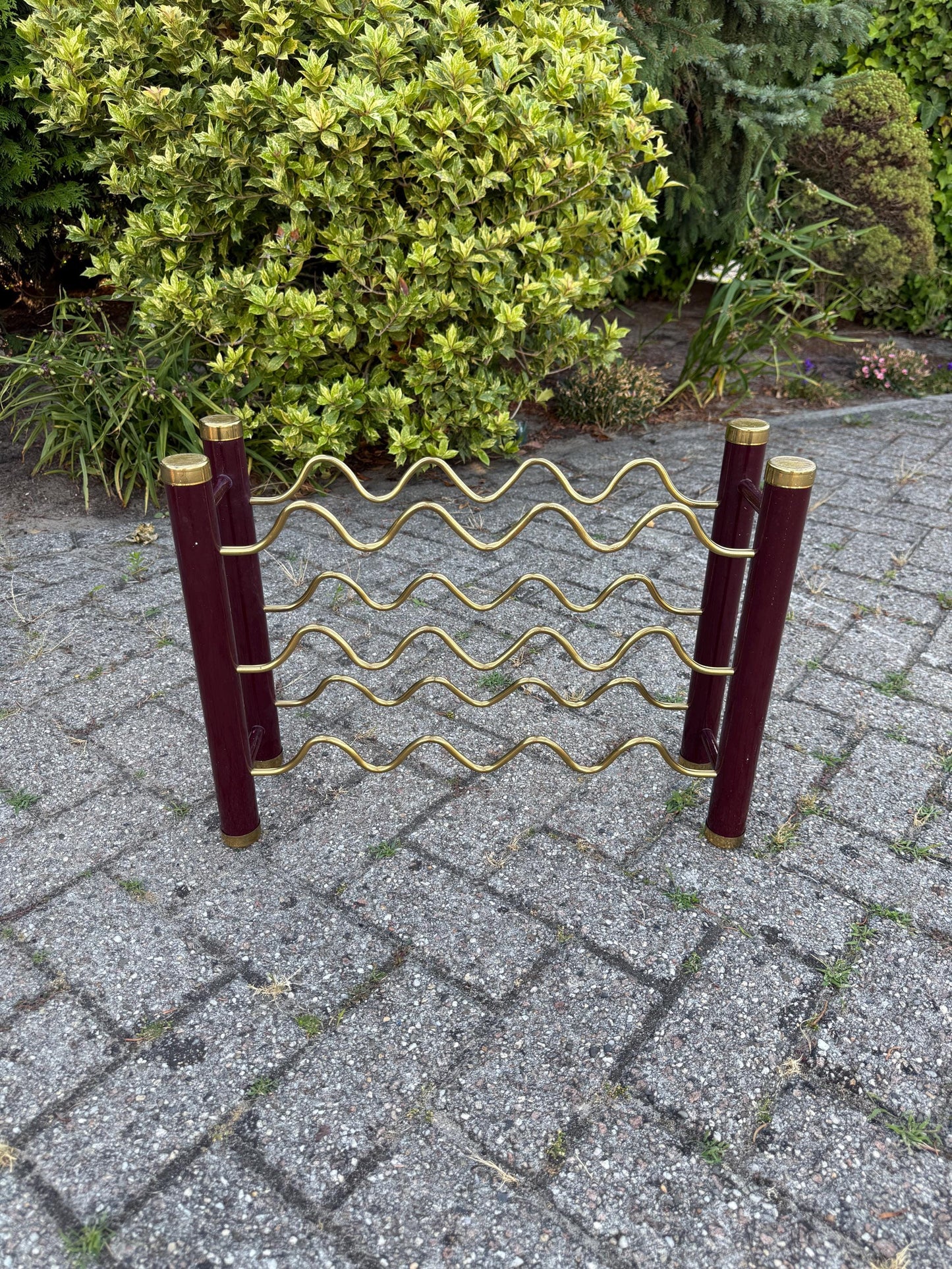 Vintage Brass and Metal Wine Rack, Dark Red and Gold Wavy Bar Stand, 1980s Wine Storage Display, Retro Bottle Holder