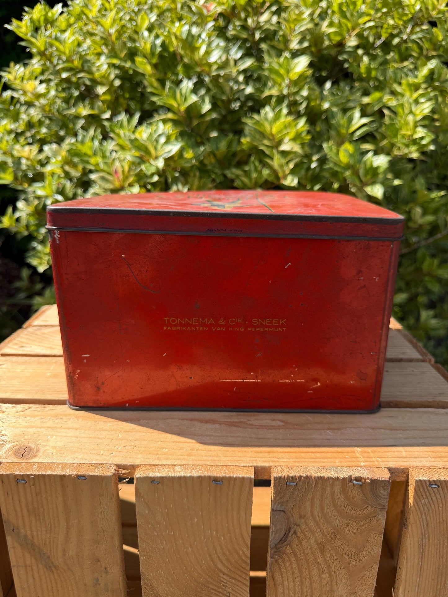 Vintage Tonnema Tin, King Pepermunt Advertising Box, Red Dutch Metal Container, Sneek Collectible Storage, Mid Century Packaging