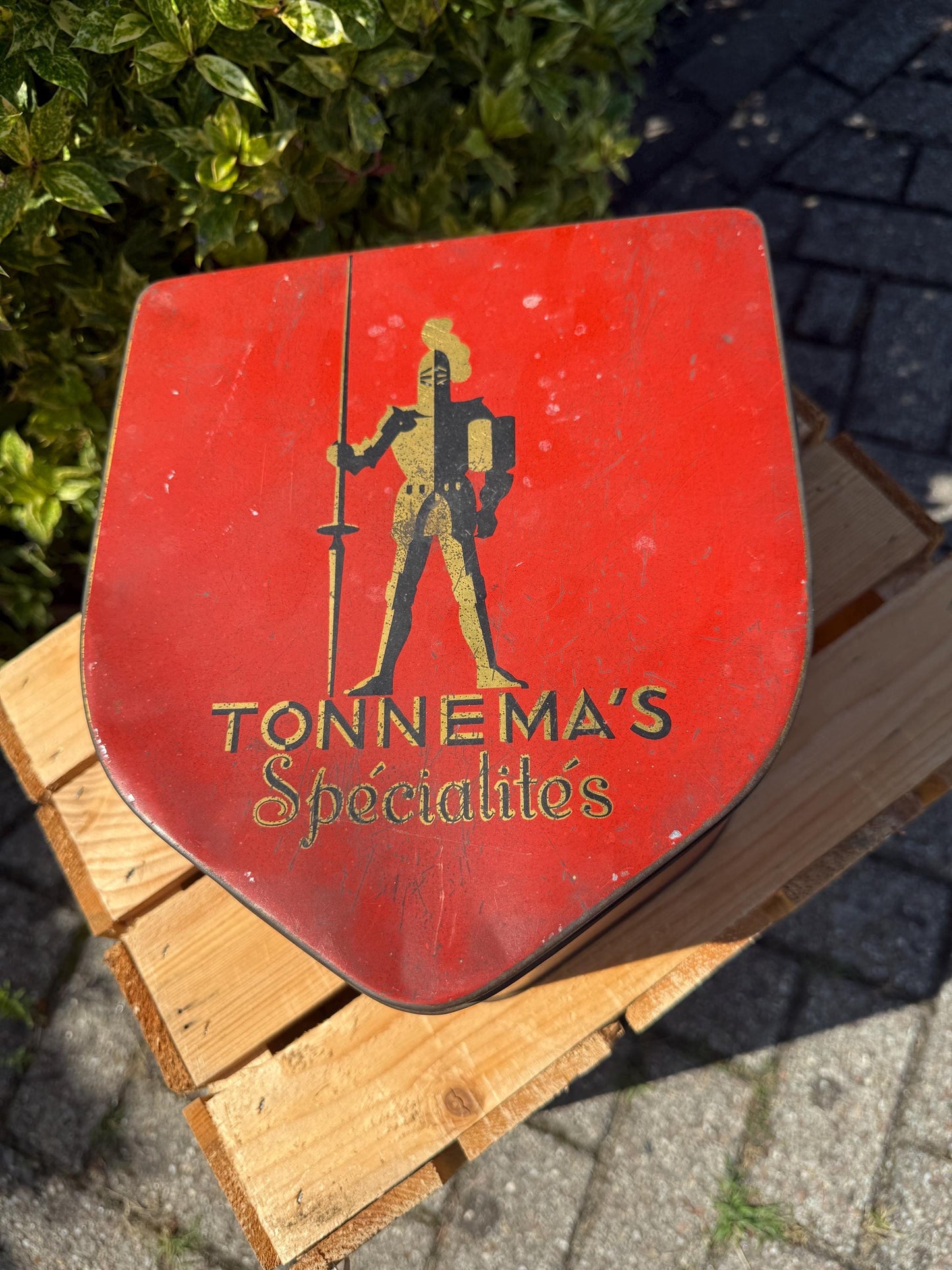 Vintage Tonnema Tin, King Pepermunt Advertising Box, Red Dutch Metal Container, Sneek Collectible Storage, Mid Century Packaging