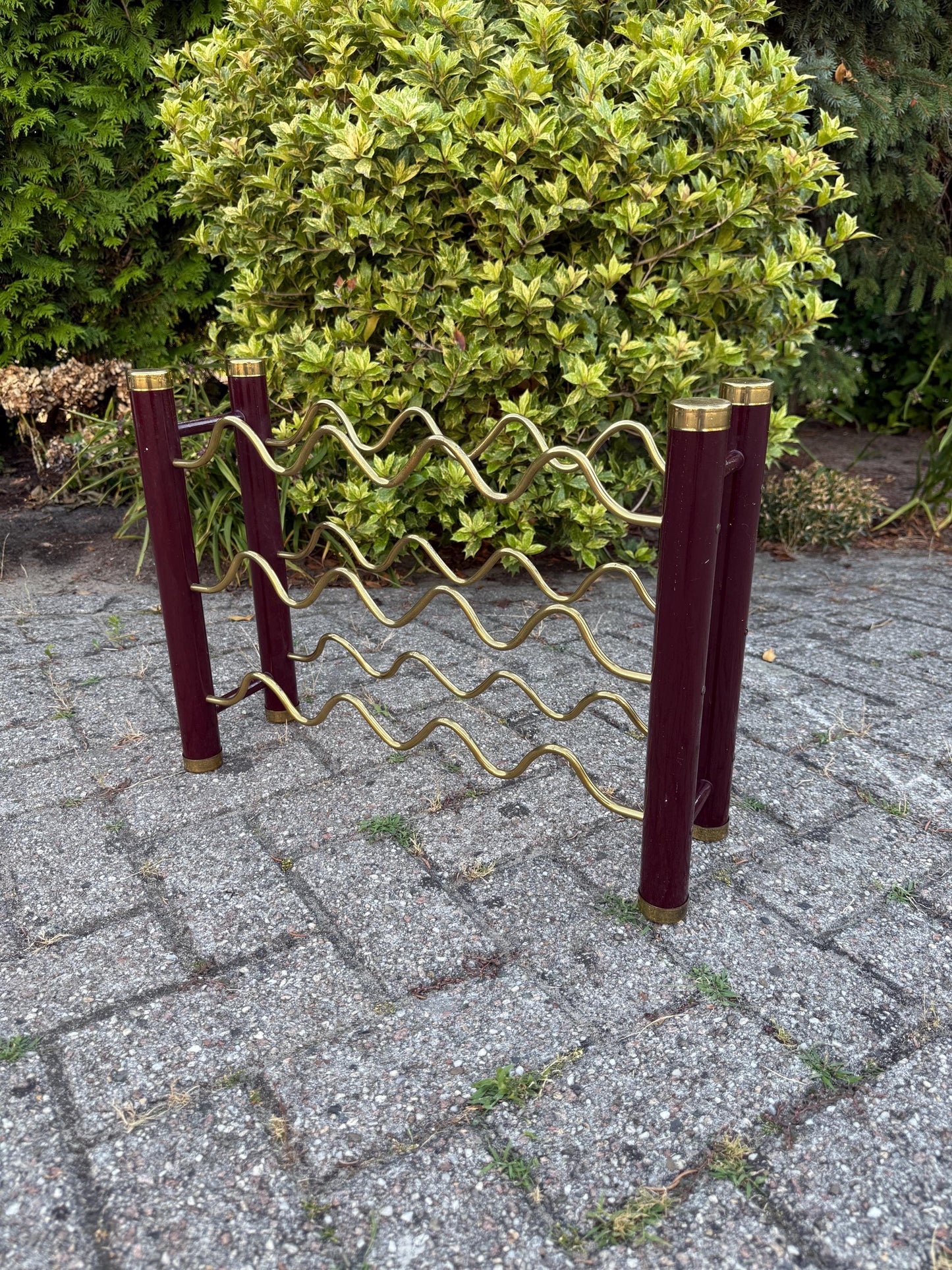 Vintage Brass and Metal Wine Rack, Dark Red and Gold Wavy Bar Stand, 1980s Wine Storage Display, Retro Bottle Holder