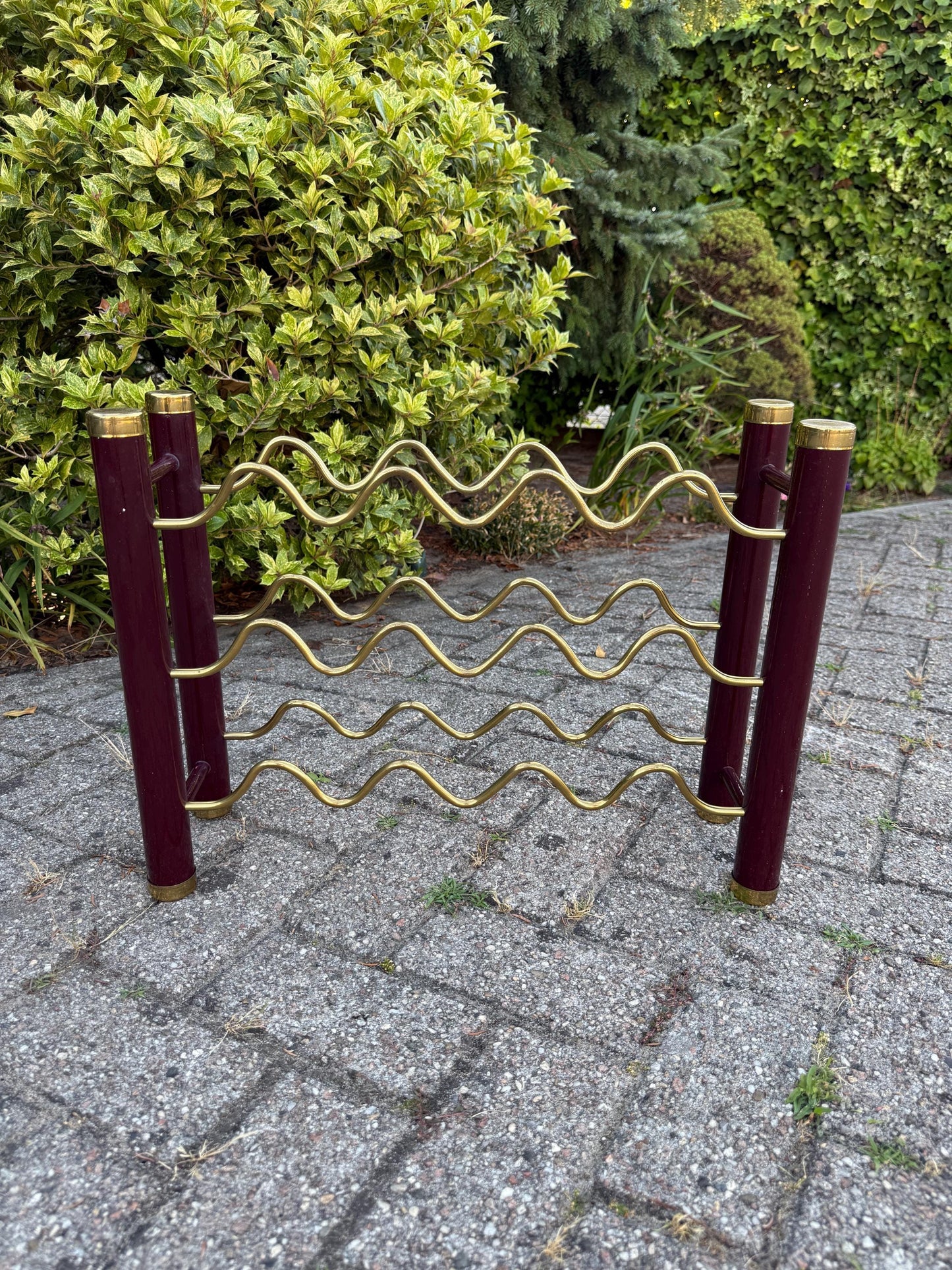 Vintage Brass and Metal Wine Rack, Dark Red and Gold Wavy Bar Stand, 1980s Wine Storage Display, Retro Bottle Holder