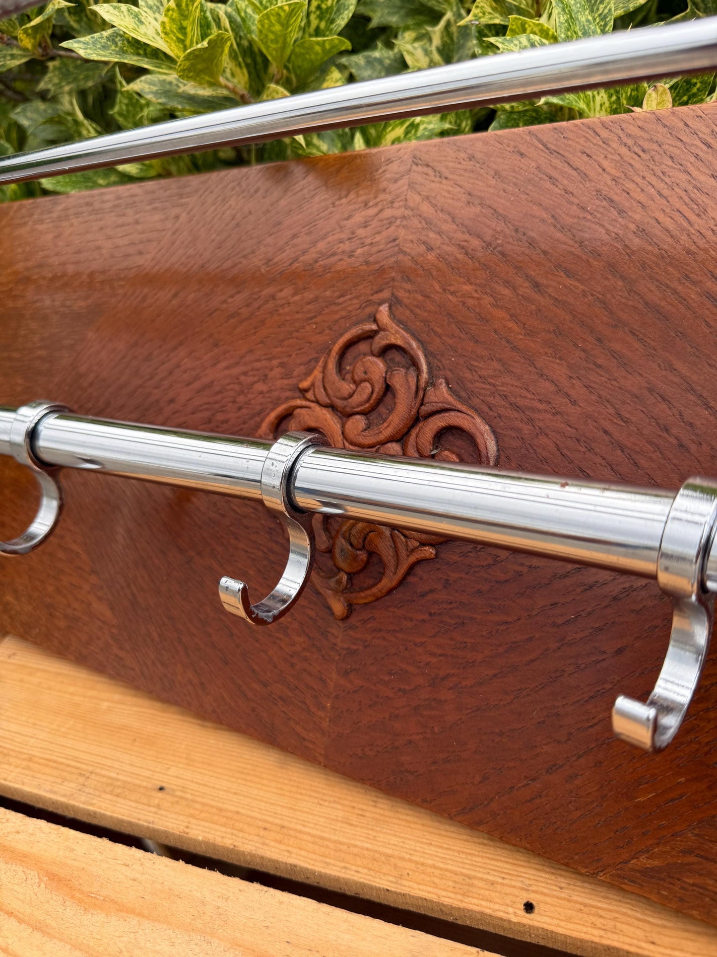 Vintage Wooden Wall Coat Rack with 7 Metal Hooks, Mid Century Hallway Organizer, Rustic Entryway Hanger, Retro Farmhouse Wall Storage