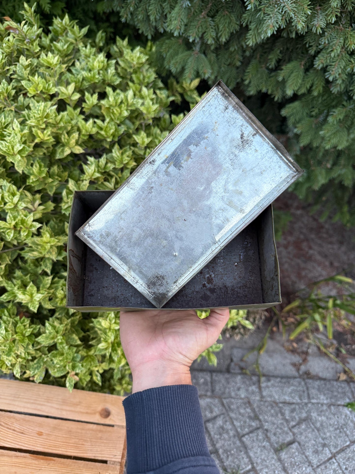 Vintage Verkade Tin, Art Deco Style Metal Storage Box, Nu Elck Syn Sin Collectible Dutch Advertising Tin, Antique Biscuit Cookie Canister