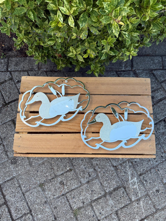 Vintage Wm Rogers Silver Plate Trivet, Duck Design Table Trivet, Collectible Mid Century Kitchenware, Metal Dining Room Decor