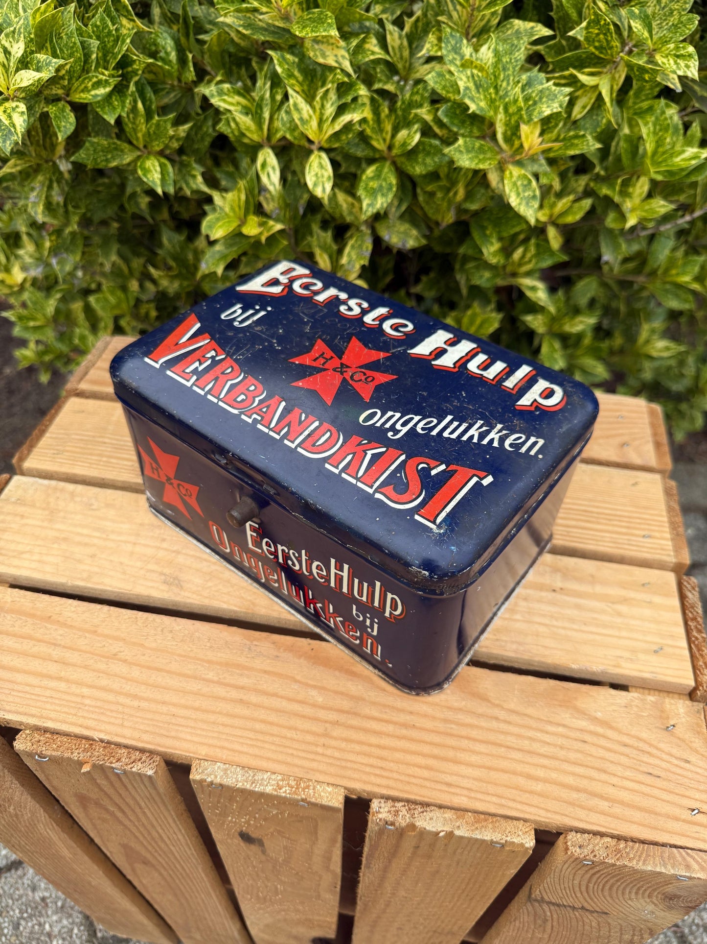 Vintage Dutch First Aid Tin, H&Co Verbandkist, Blue Metal Emergency Box, Eerste Hulp bij Ongelukken Collectible Storage Tin