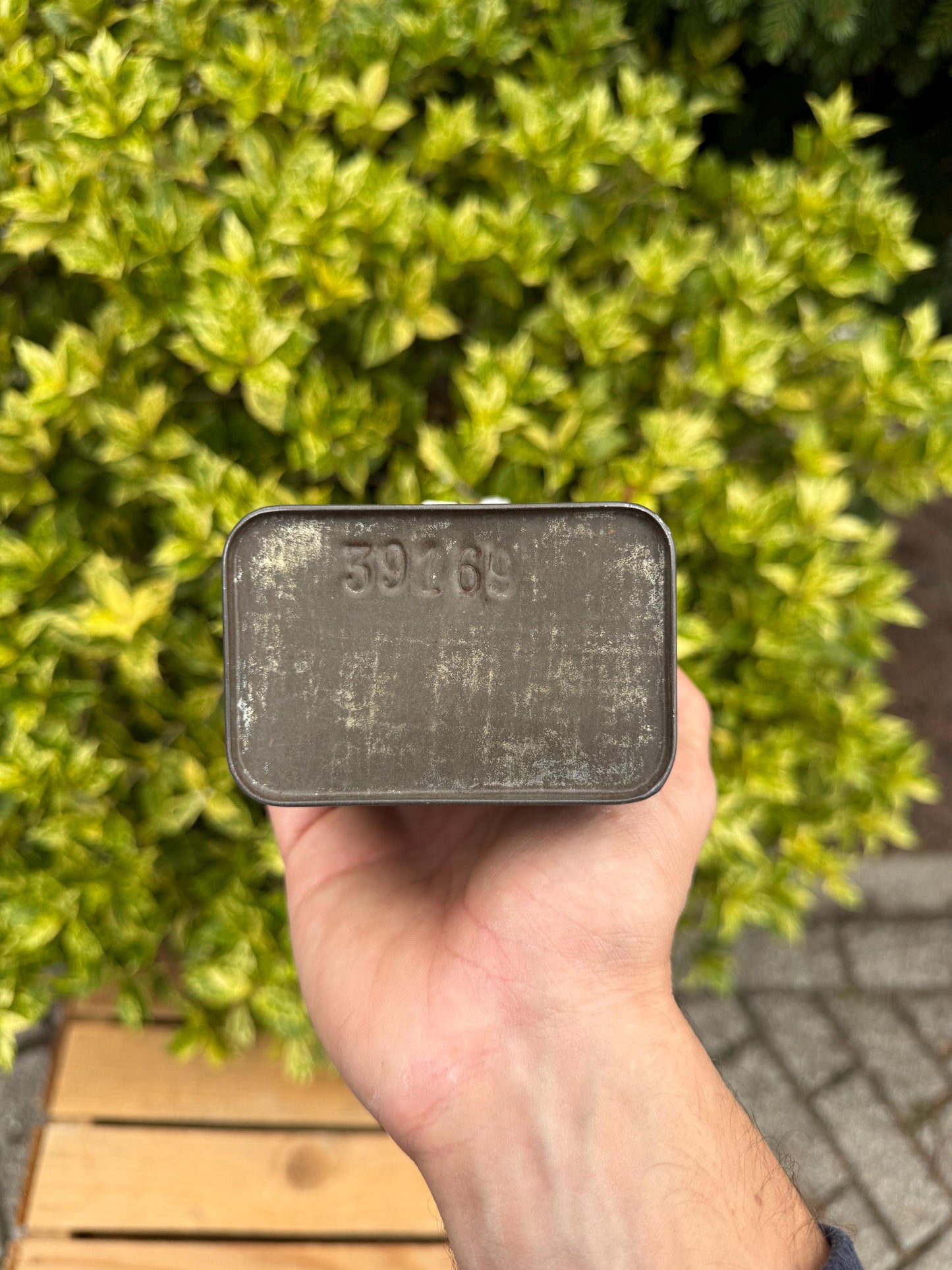 Vintage 1930s “Vrye Universiteit Donation Tin Box, Green Metal Collecte Bank With Lock And Keys, Wall Mount Charity Box, Dutch Collectible