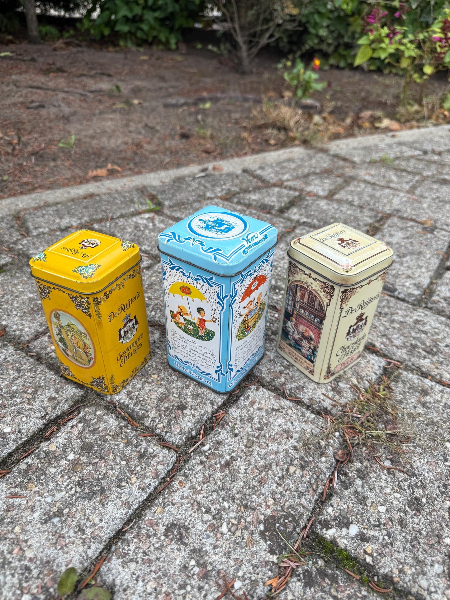 Vintage Metal Food Tins Collection, Dutch Advertising Cans And Jars, Droste Cacao Maggi De Gruyter Collectibles, Kitchen Storage Containers