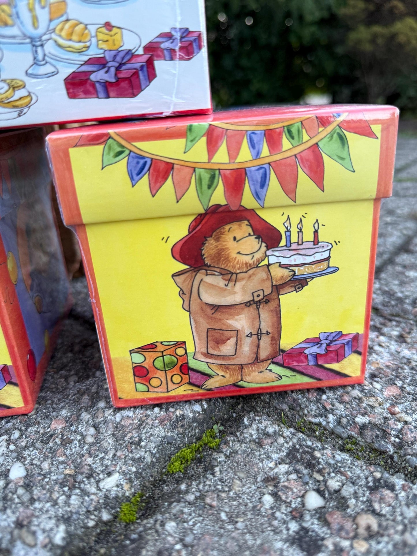 Paddington Bear Birthday Cards Box, Set Of 20 Cards With Envelopes, 5 Different Designs, 2004 Denfot Wenskaarten Collection