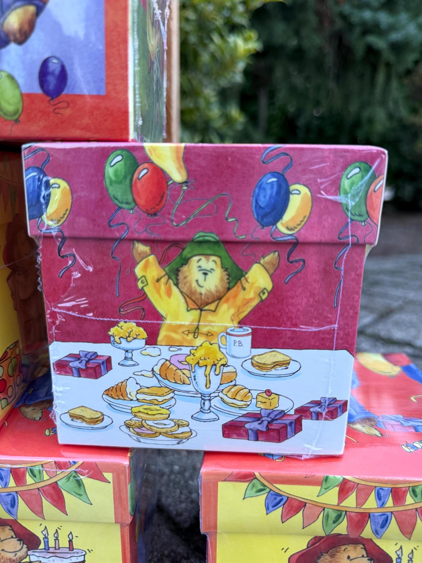 Paddington Bear Birthday Cards Box, Set Of 20 Cards With Envelopes, 5 Different Designs, 2004 Denfot Wenskaarten Collection