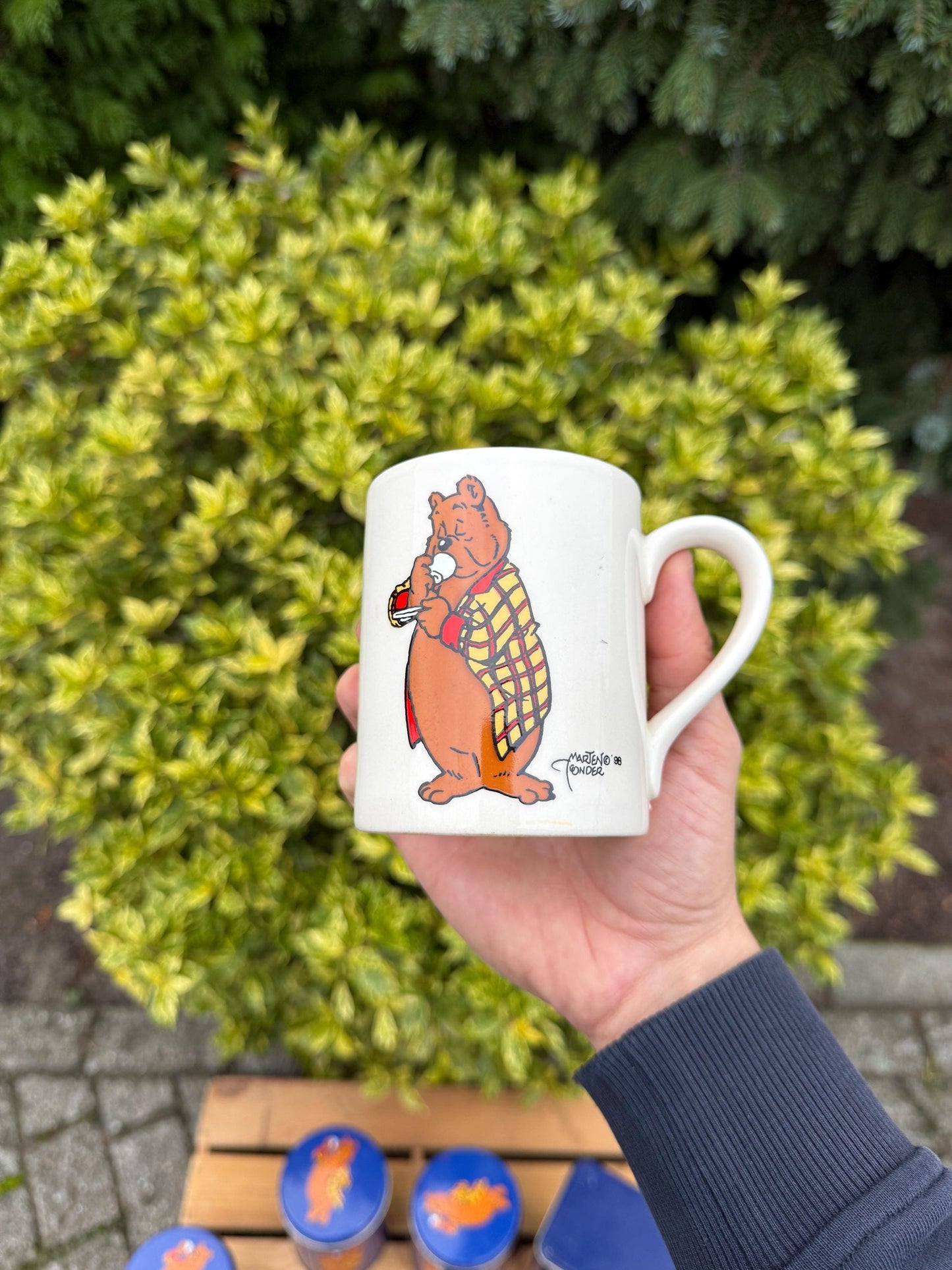 Vintage Olivier Bommel Tins And Mug